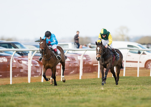 Pony Race 2 - 148cm -56