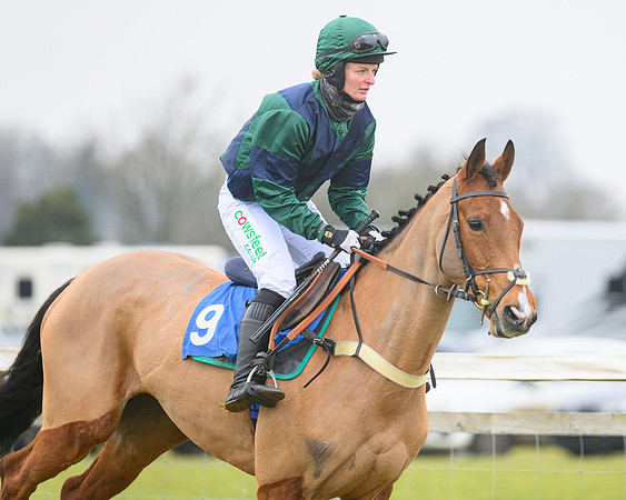 Race 3 - Novice Riders Race (4 of 180)