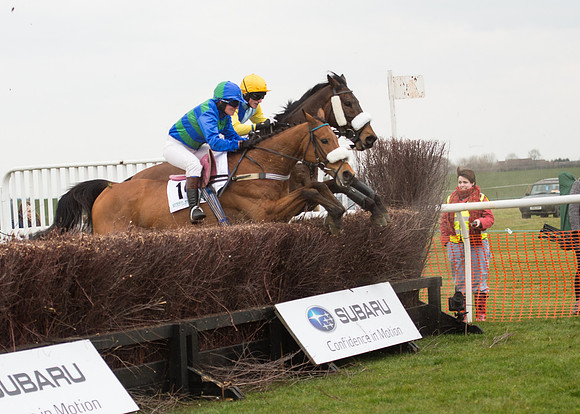 Race 6 - Confined Hunts-73