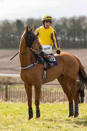 Race 4 - Novice and Veteran Riders race (30 of 46).jpg