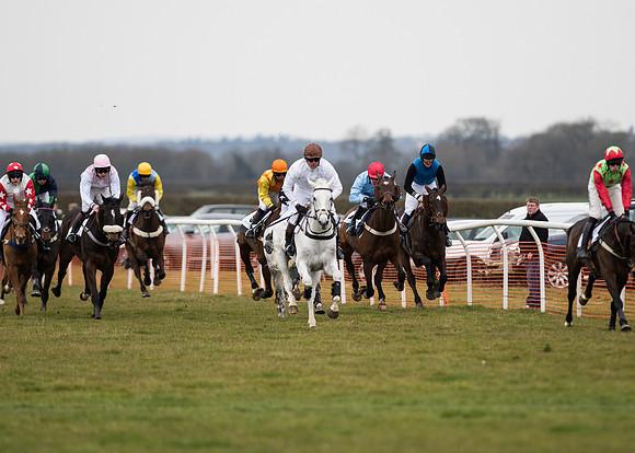 Race 6 - Confined Hunts-72
