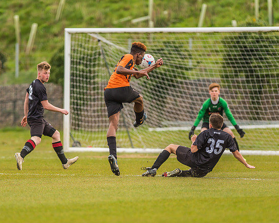 Barnet 2 Wycombe Tigers 4 --20