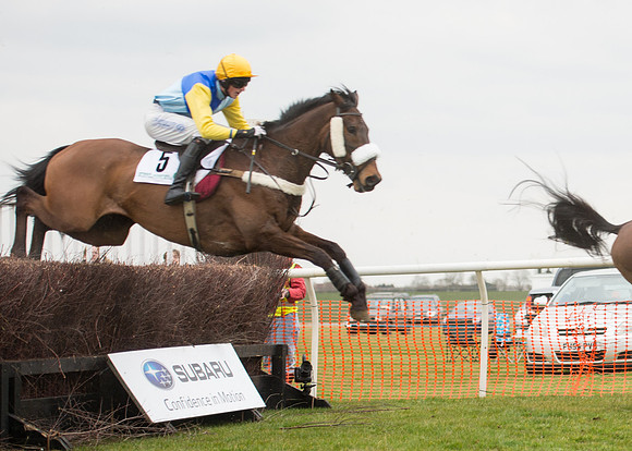 Race 6 - Confined Hunts-53