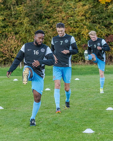 AFC Oaklands v Bengeo Trinity - Warm Up (60 of 109)
