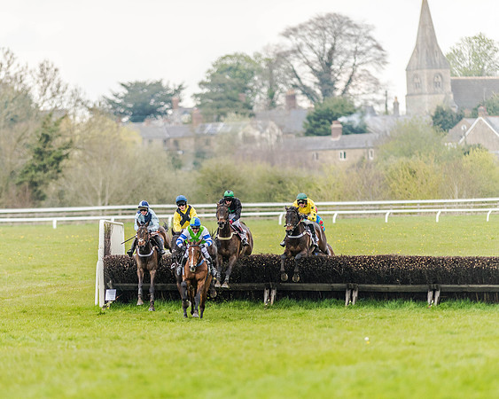 Race 6 - Intermediate Race (96 of 143).jpg