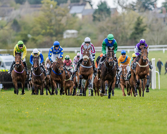 Race 2 - Open Maiden  (107 of 170).jpg