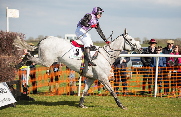 Race 1 - Oakley Hunt Members-48