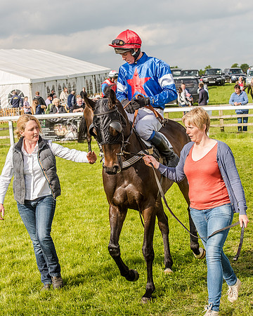 Race 5 - Division 2 - Restricted Race (5 of 105).jpg