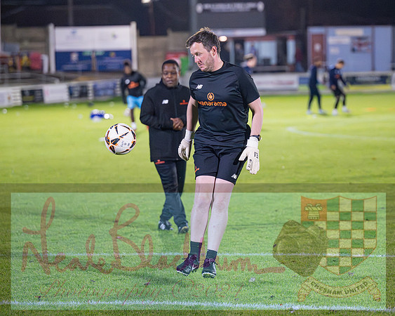 Chesham Utd 3 v 1 Chippenham Town (2 of 416)
