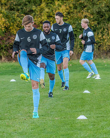 AFC Oaklands v Bengeo Trinity - Warm Up (50 of 109)