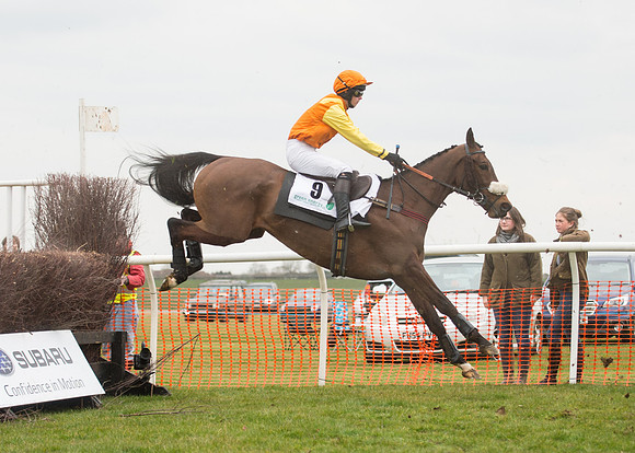 Race 6 - Confined Hunts-51