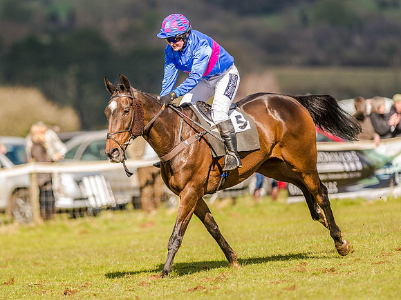 Race 4 - Ladies Open [Nov-Vet] (63 of 82).jpg