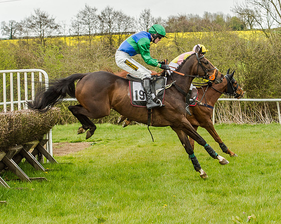 Race 2 - Open Maiden  (73 of 170).jpg