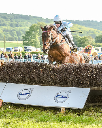 Race 7 - Div 1 - Open Maiden (58 of 94).jpg
