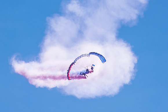 The Tigers Parachute Display Team (10 of 20)