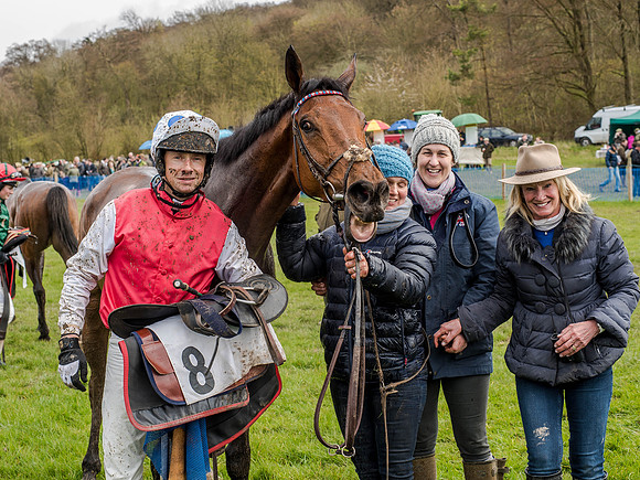 Race 1 - Confined Hunts (114 of 118).jpg