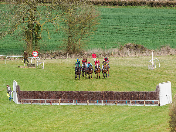 Race 4 - Mens Open (24 of 93).jpg