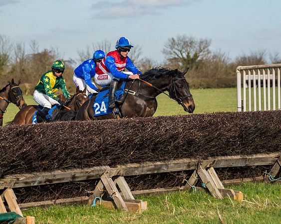 Race 1 - Open Maiden Division 1 (69 of 170)