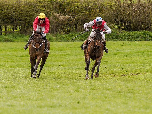 Race 1 - Confined Hunts (83 of 118).jpg