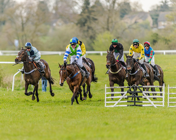 Race 6 - Intermediate Race (98 of 143).jpg