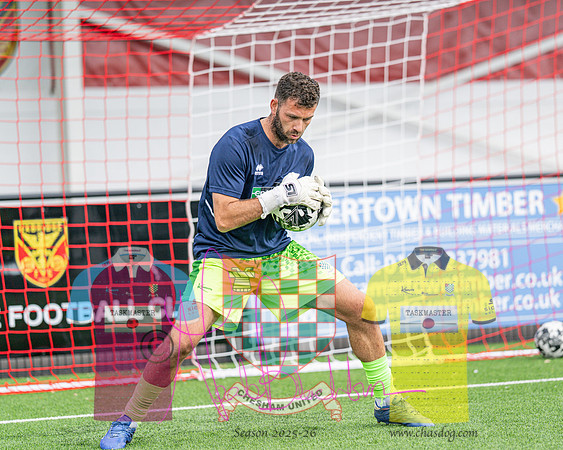 Uxbridge 3 - 9 Chesham United (8 of 356)