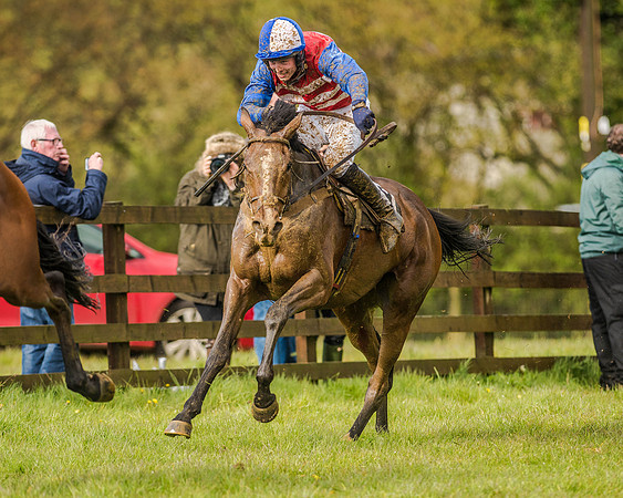 Race 5 - Open Maiden (118 of 147).jpg
