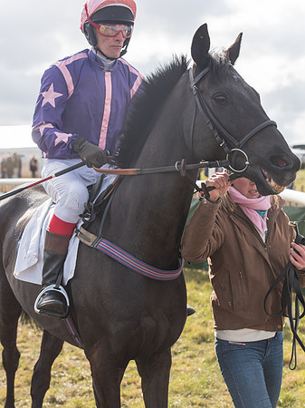Race 4 - Novice and Veteran Riders race (19 of 46).jpg
