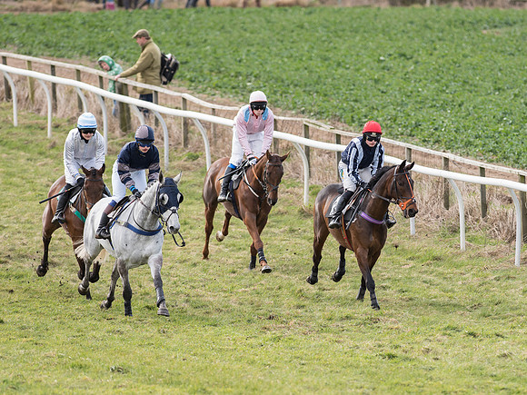 Race 5 - Restricted Race (58 of 120).jpg