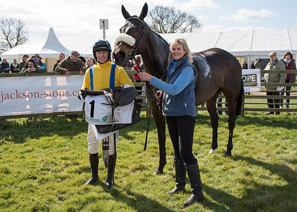 Race 1 - Oakley Hunt Members-56
