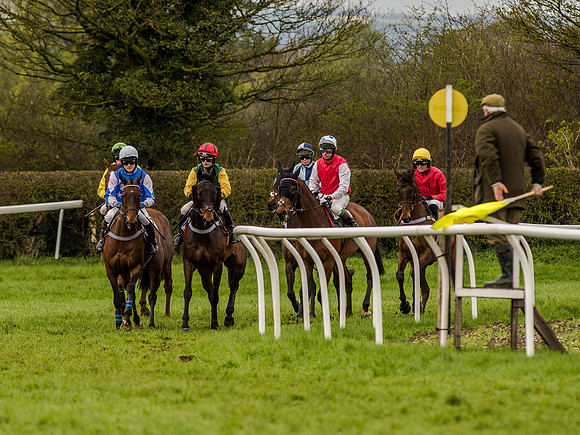 Race 1 - Confined Hunts (48 of 118).jpg