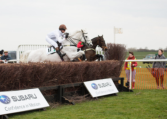 Race 6 - Confined Hunts-59
