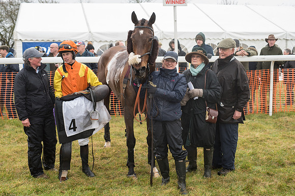 Race 1 - Confined Hunts (93 of 101).jpg