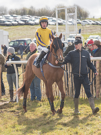 Race 4 - Novice and Veteran Riders race (16 of 46).jpg