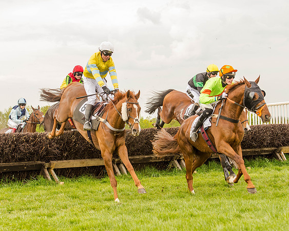 Race 5 - Intermediate Race (81 of 168).jpg