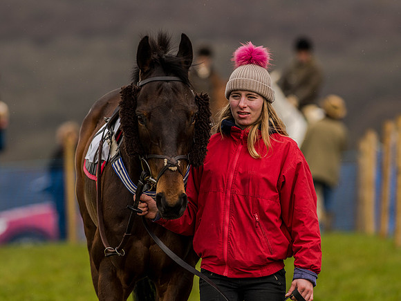 Race 1 - Confined Hunts (30 of 118).jpg