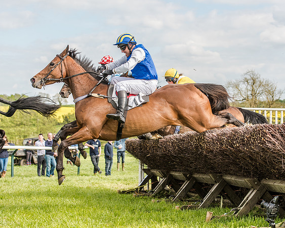 Race 5 - Division 2 - Restricted Race (47 of 105).jpg