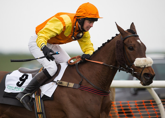 Race 6 - Confined Hunts-96