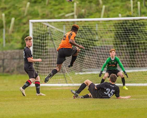 Barnet 2 Wycombe Tigers 4 --21