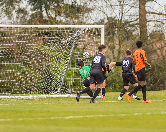 Barnet 2 Wycombe Tigers 4 --14