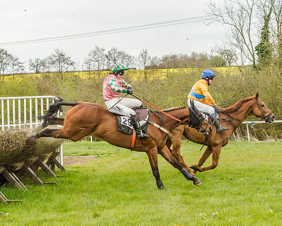 Race 2 - Open Maiden  (88 of 170).jpg