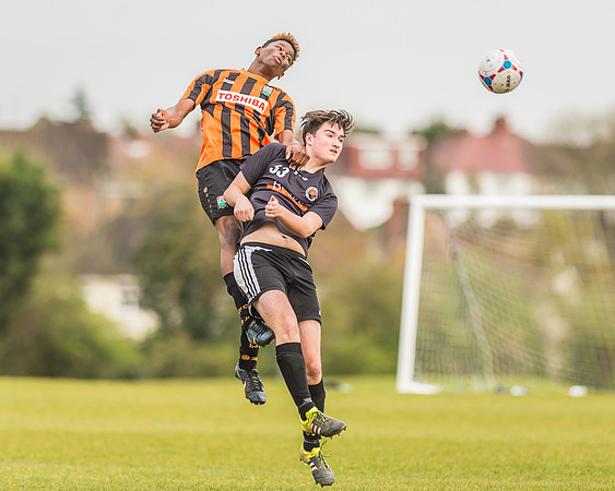 Barnet 2 Wycombe Tigers 4 --4