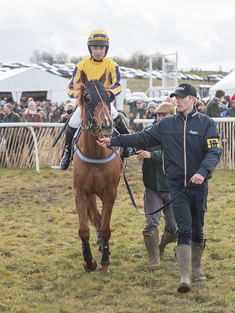 Race 4 - Novice and Veteran Riders race (14 of 46).jpg