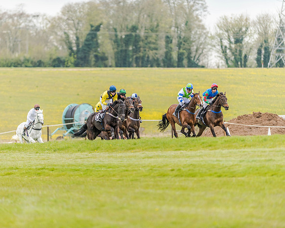 Race 6 - Intermediate Race (72 of 143).jpg