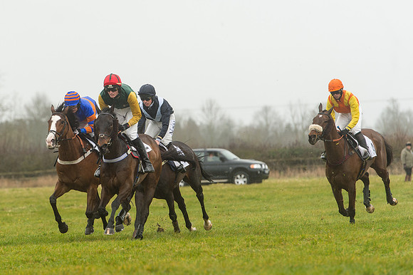 Race 1 - Confined Hunts (55 of 101).jpg