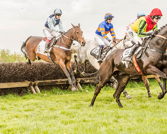 Race 5 - Intermediate Race (85 of 168).jpg