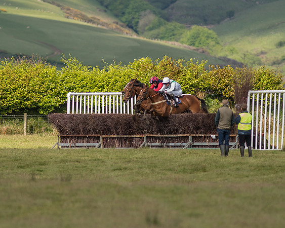 Race 5 - Intermediate Race (35 of 47).jpg