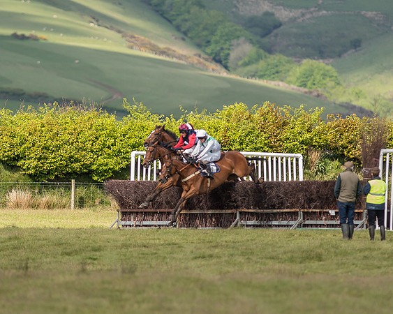 Race 5 - Intermediate Race (36 of 47).jpg
