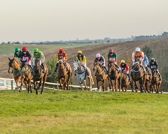 Race 6 - 4 5 6 yr old 2m4f Maiden Race-39