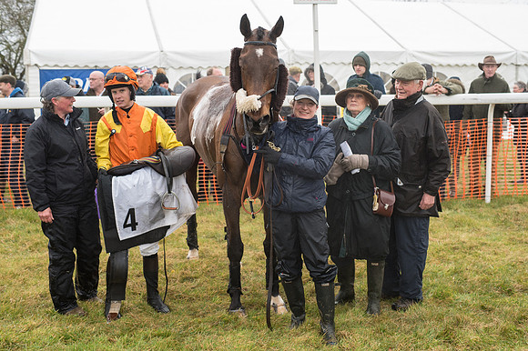 Race 1 - Confined Hunts (94 of 101).jpg