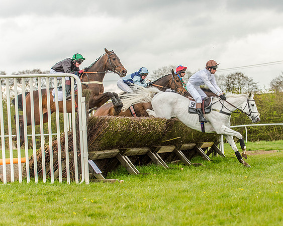Race 6 - Intermediate Race (60 of 143).jpg